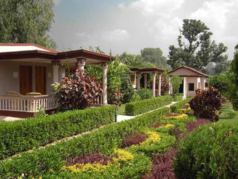 Tiger'S Den Resort Bandhavgarh National Park Dış mekan fotoğraf