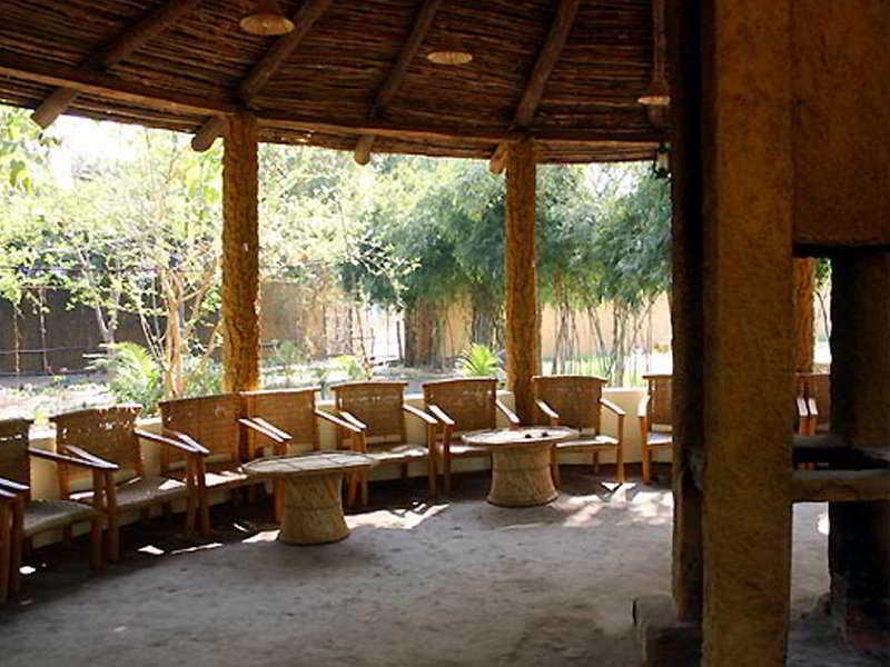 Tiger'S Den Resort Bandhavgarh National Park Dış mekan fotoğraf