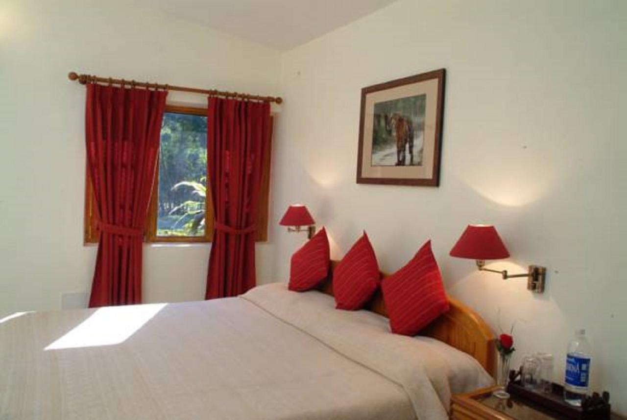 Tiger'S Den Resort Bandhavgarh National Park Dış mekan fotoğraf