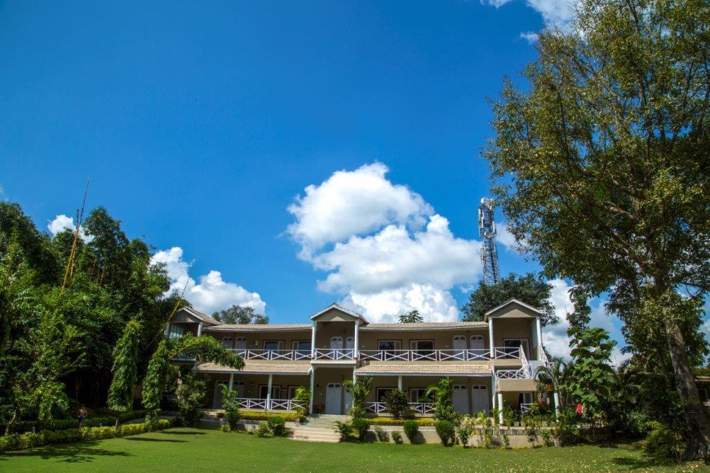 Tiger'S Den Resort Bandhavgarh National Park Dış mekan fotoğraf